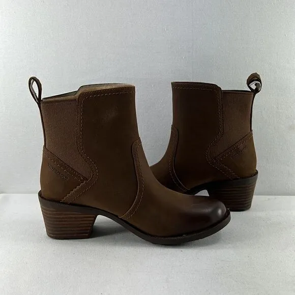 Teva Anaya Chelsea WaterProof Boots Brown size 5