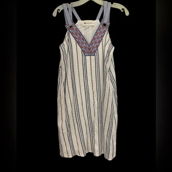 The impeccable pig blue white boho embroidered THML crisp summer sun dress XS