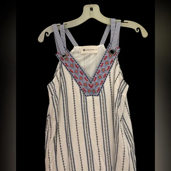 The impeccable pig blue white boho embroidered THML crisp summer sun dress XS