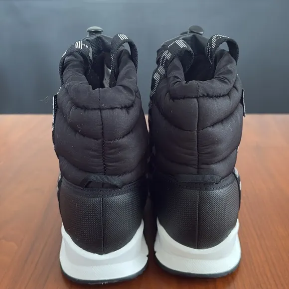 The North Face Kids’ ThermoBall™ Pull-On Waterproof Boots, youth 5