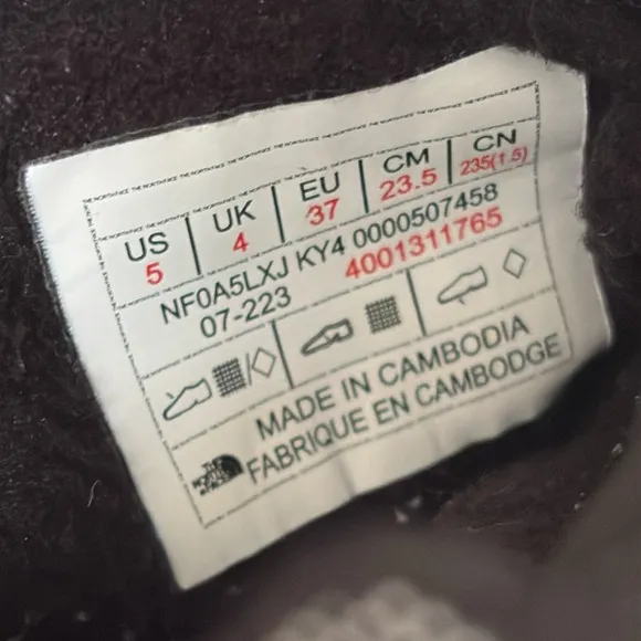 The North Face Kids’ ThermoBall™ Pull-On Waterproof Boots, youth 5