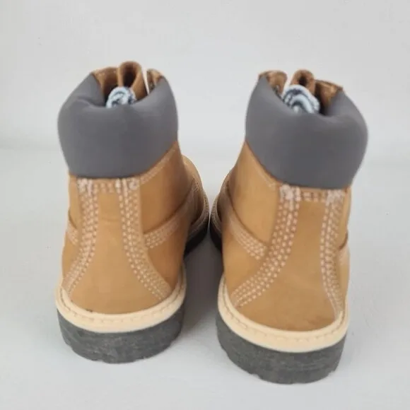 Timberland 6 IN Classic Little Kids Boots Wheat Outdoor Leather SZ 11.5