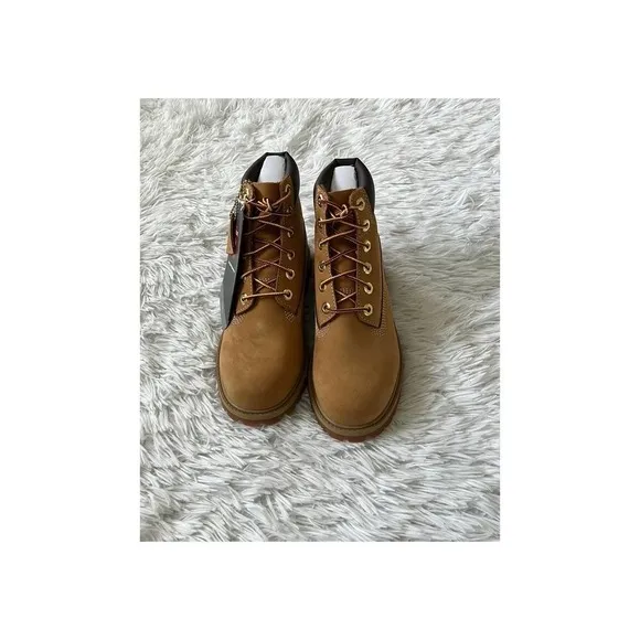 Timberland 6&quot; Premium Waterproof Boots Wheat Nubuck size 4.5 Juniors