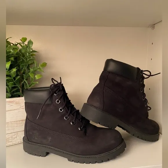 Timberland BOYS Premium 6” Waterproof Black Leather Ankle Boots Boys Size 4