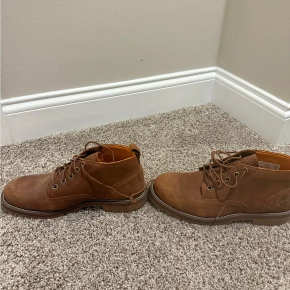 Timberland Brown Chukka Boots with Suede Finish