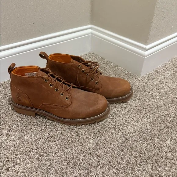 Timberland Brown Chukka Boots with Suede Finish