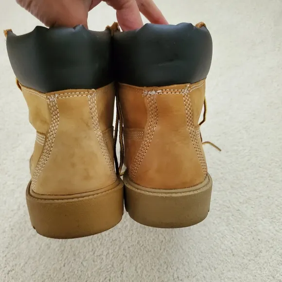 Timberland Classic Lace-up Waterproof Boots sz5