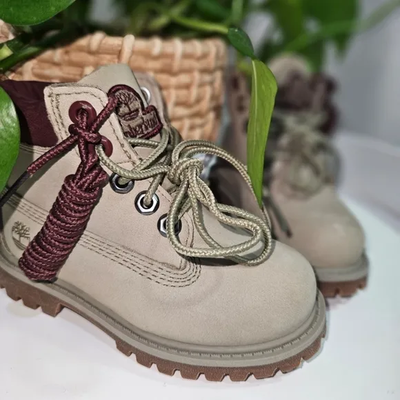 Timberland Light Brown Nubuck Chenille Outdoor Boots
