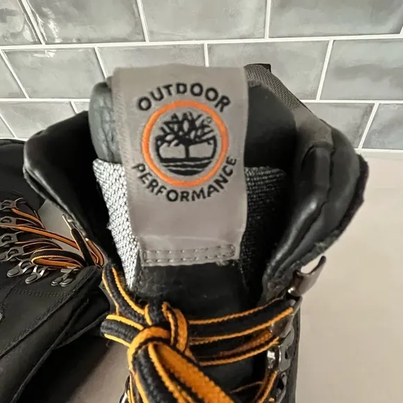 TIMBERLAND OUTDOOR PERFORMANCE WATERPROOF LEATHER BOOTS MENS SIZE 7.5