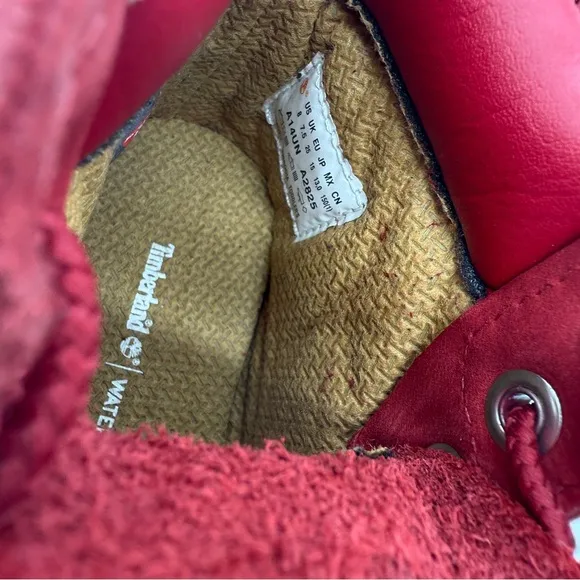 Timberland Red Boots Monochromatic Suede Work Style Unisex Size 8
