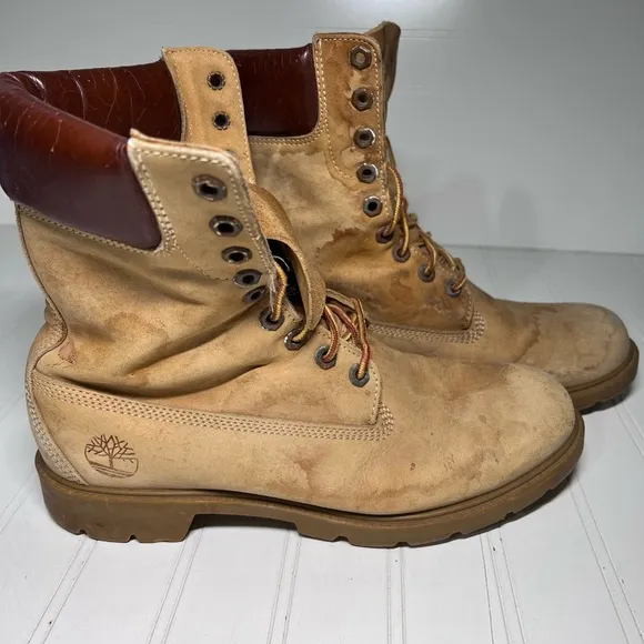 Timberland Tan and Brown High-Top Boots with Rugged Sole vintage USA