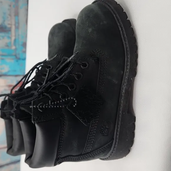 Timberland unisex-child 6&quot; Premium Waterproof Boot in Black Nubuck