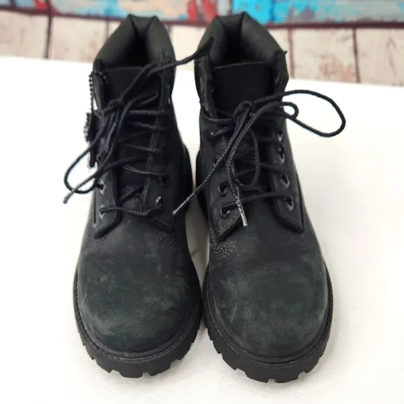 Timberland unisex-child 6&quot; Premium Waterproof Boot in Black Nubuck