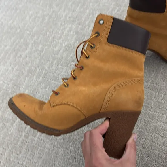 Timberland Women's Anime Heeled Boots Size Lace Up Wheat Nubuck 3&quot; Heel