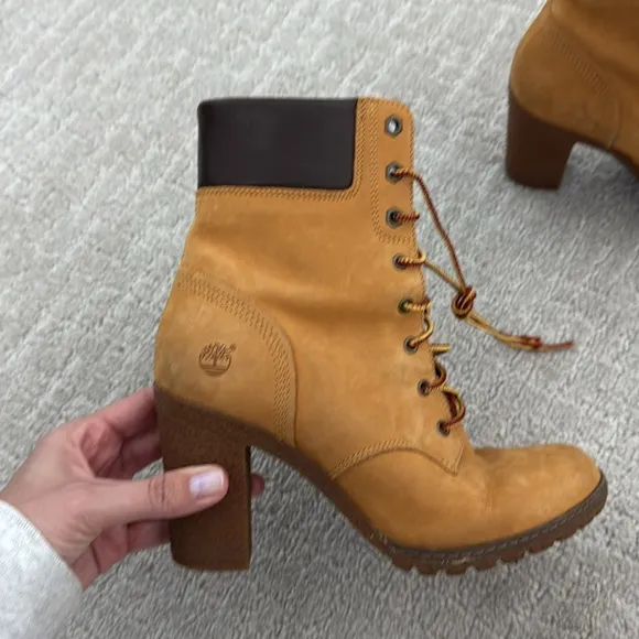 Timberland Women's Anime Heeled Boots Size Lace Up Wheat Nubuck 3&quot; Heel