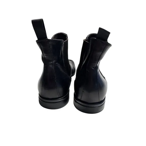 To Boot New York Mens Black Leather Chelsea Ankle Boots Size 10 SKU 7286