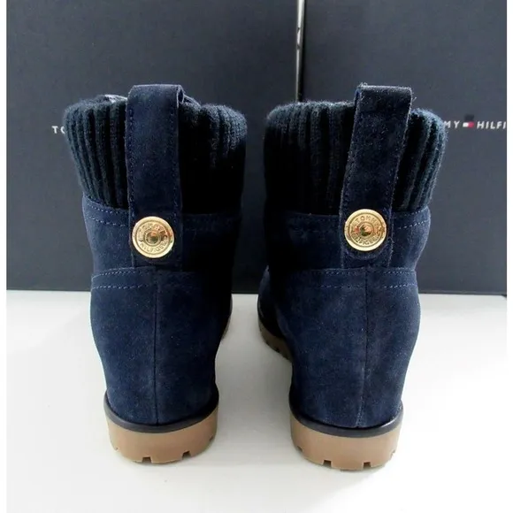 Tommy Hilfiger Serafin Lace Up Wedge Boots Booties Medium Blue Suede