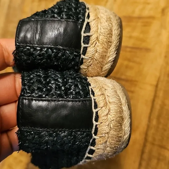 Tory Burch  Black and Cream Espadrille Shoes Size 6