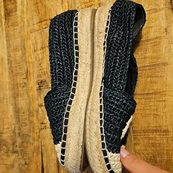 Tory Burch  Black and Cream Espadrille Shoes Size 6