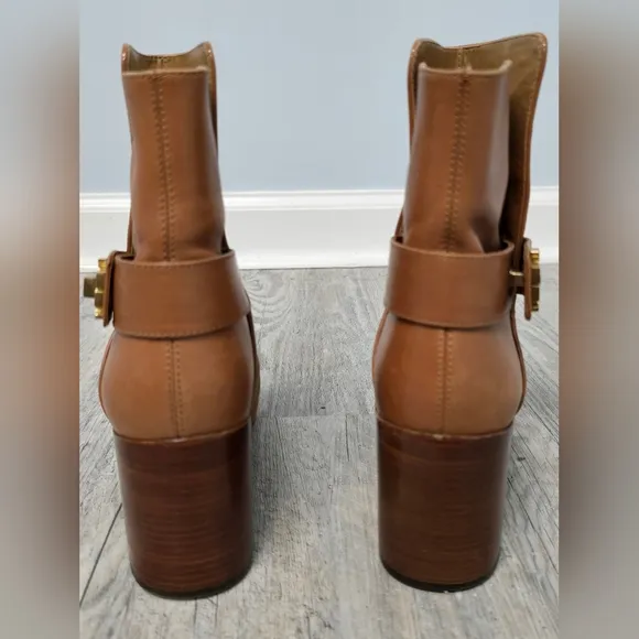 Tory Burch Kira Bootie Tan/Tan  size 8M C24002