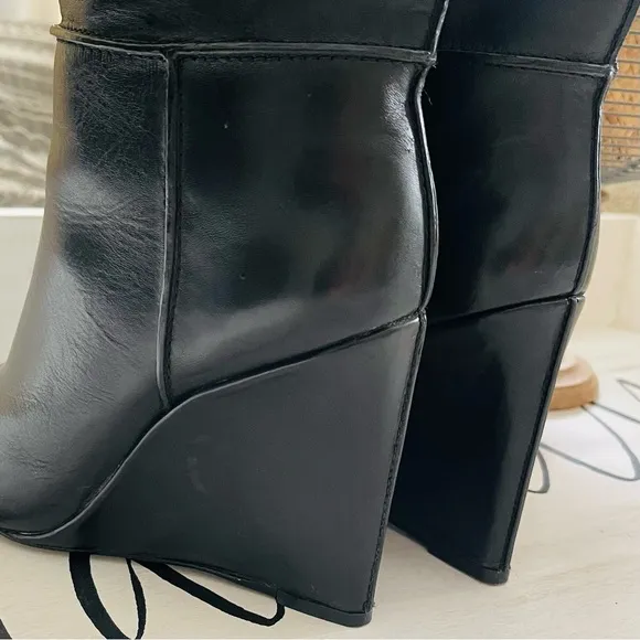 TORY BURCH Linette Smooth Leather Tall Black Wedge Knee High Riding Boots 8.5