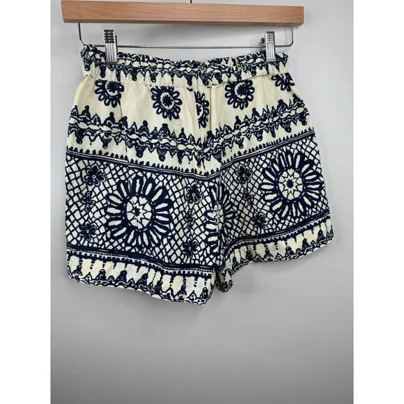 Tuckernuck Love the Label Dagmar Ivory and Navy Printed Ramona Shorts Size XS