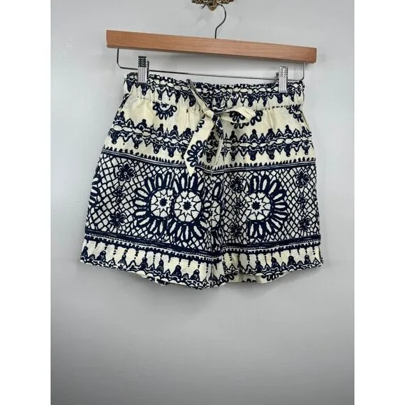 Tuckernuck Love the Label Dagmar Ivory and Navy Printed Ramona Shorts Size XS