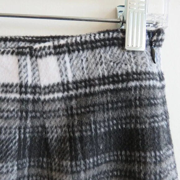 TYLER BOE Plaid Four Panel Mini Skirt in Black Preppy Academia - Size US 4 NWT