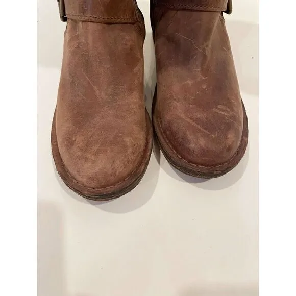 UGG Australia Conor Fawn Boots Size 6.5 Brown Leather $295.00 Cowboy Western Quo