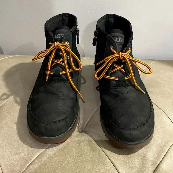 UGG Bradley Ankle Boots