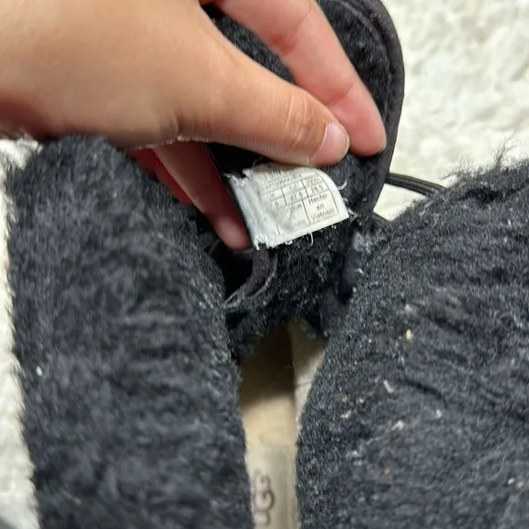 Ugg Butte Men’s Sherpa Rubber Tie Up Taller Boots Winter Used