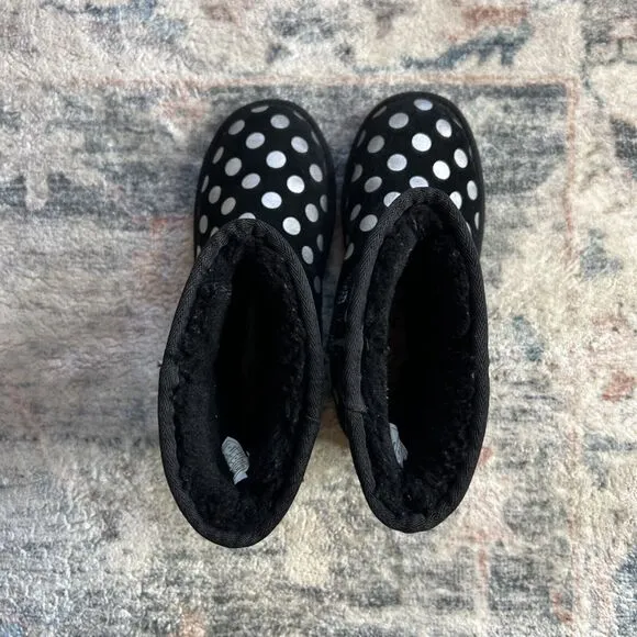 UGG Classic Short Black Metallic Silver Polka Dot Boots 1093813k Womens Kids 4