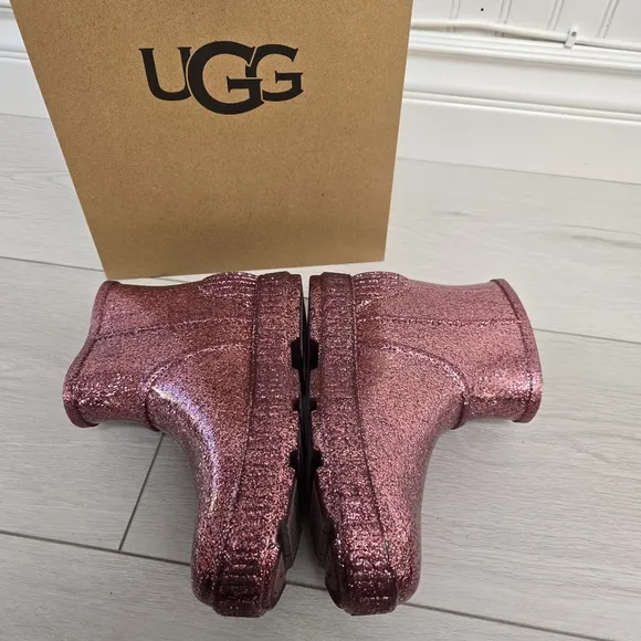 UGG Drizlita Glitter Kids Boots Sz 4