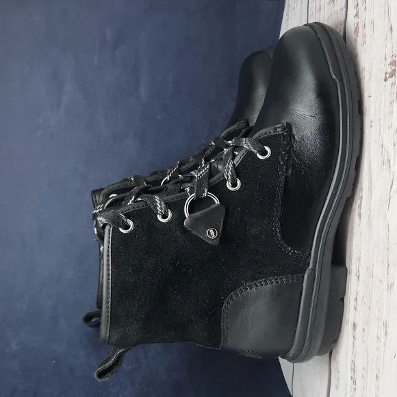 UGG | EUC Hapsburg Hiker Boots Women's Black Lace Up Zipper Closure Pull Tab 6