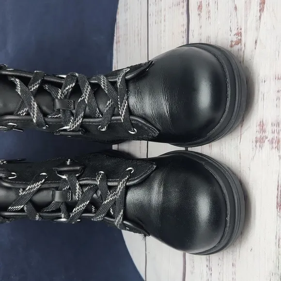 UGG | EUC Hapsburg Hiker Boots Women's Black Lace Up Zipper Closure Pull Tab 6