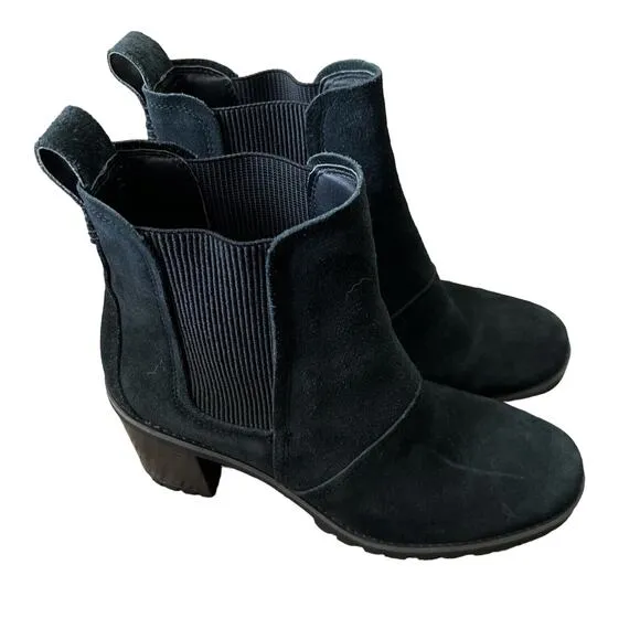 Ugg Hazel Womens S 7 1/2 Black Suede Waterproof Block Heel Chelsea Boots 1103766