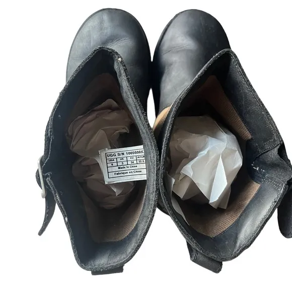 UGG Kids K LOCKIE Boots Black Brown Winter Outdoor Size 4