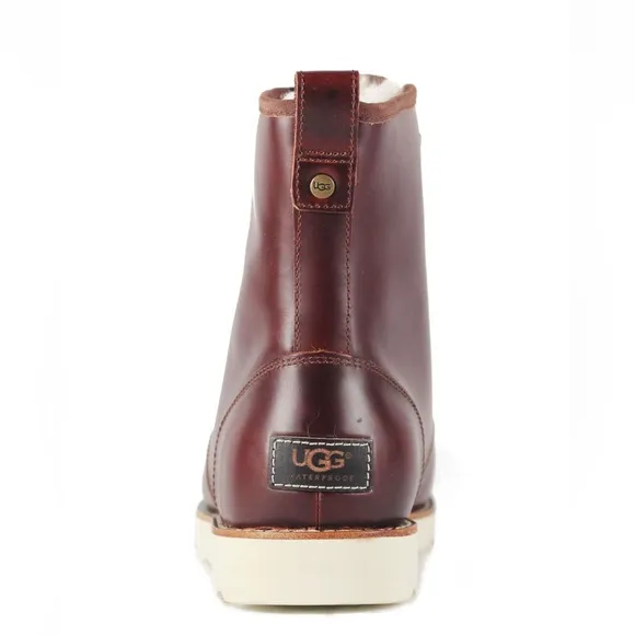 UGG Mens Hannen Waterproof Boots in Cordovan