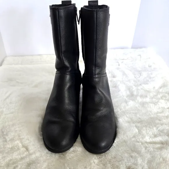 Ugg Potero Black Leather Wedge Women's Boots Size 7.5 EUC