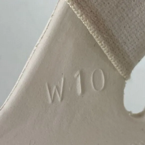 UGG Sandals Women's Size 10 Sport Yeah Sandal Bright White