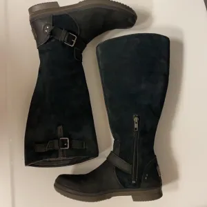 UGG Suede Boots Waterproof Calf High Zip Side Sz 6