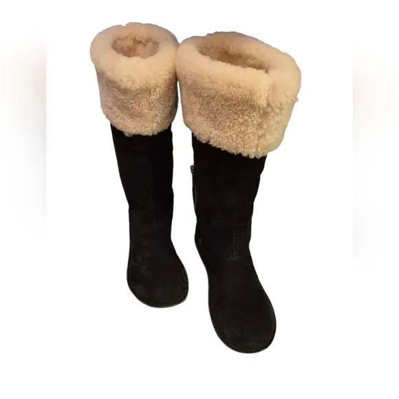 UGG Suede Mid Calf sheepskin lined suede laced back