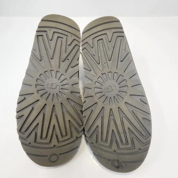 Ugg Women Neumel II Gray Suede Graphic Chukka Ankle Boot Size 6 Slip On Lined