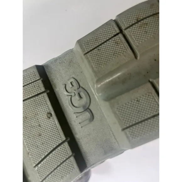 Ugg Womens Drizlita Graphic Monogram Rain Boot Size 9 US Beige Gray Logo