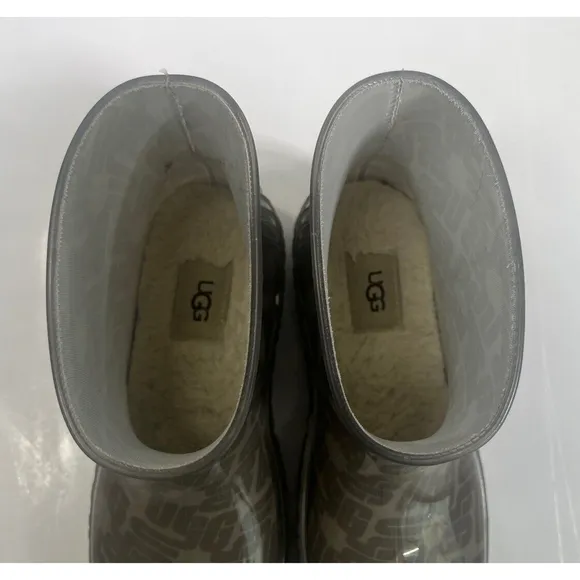 Ugg Womens Drizlita Graphic Monogram Rain Boot Size 9 US Beige Gray Logo