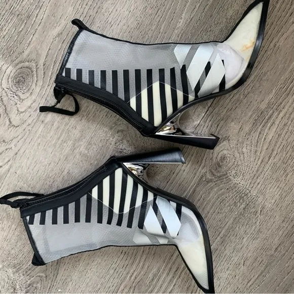 UNITED NUDE BOOTIES