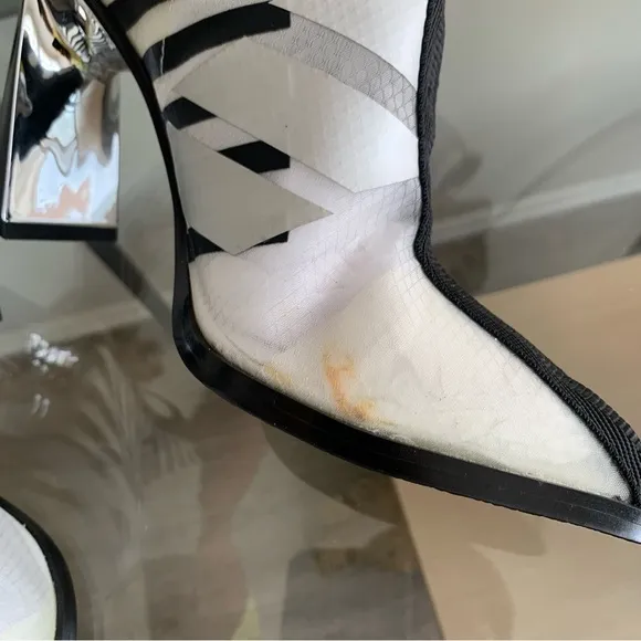 UNITED NUDE BOOTIES