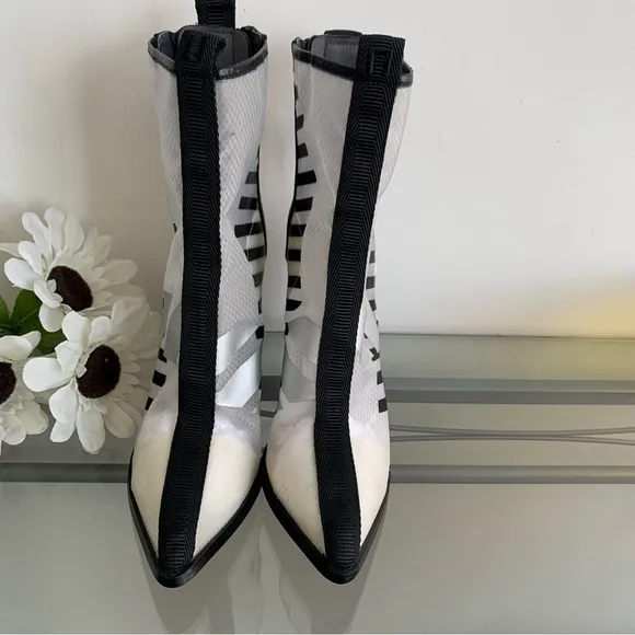 UNITED NUDE BOOTIES