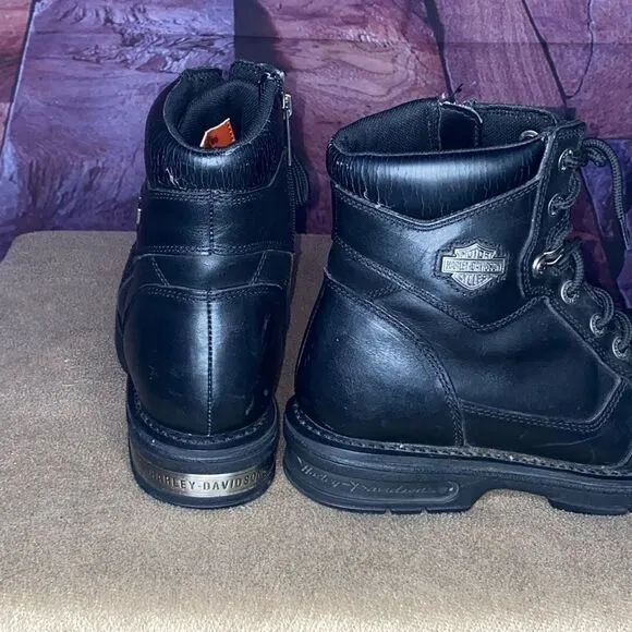 Used Harley Davidson riding boots in size 8 1/2