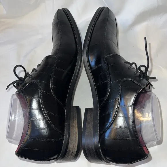 UV Signature Black  Men's Oxford Dress Shoes - Size 10